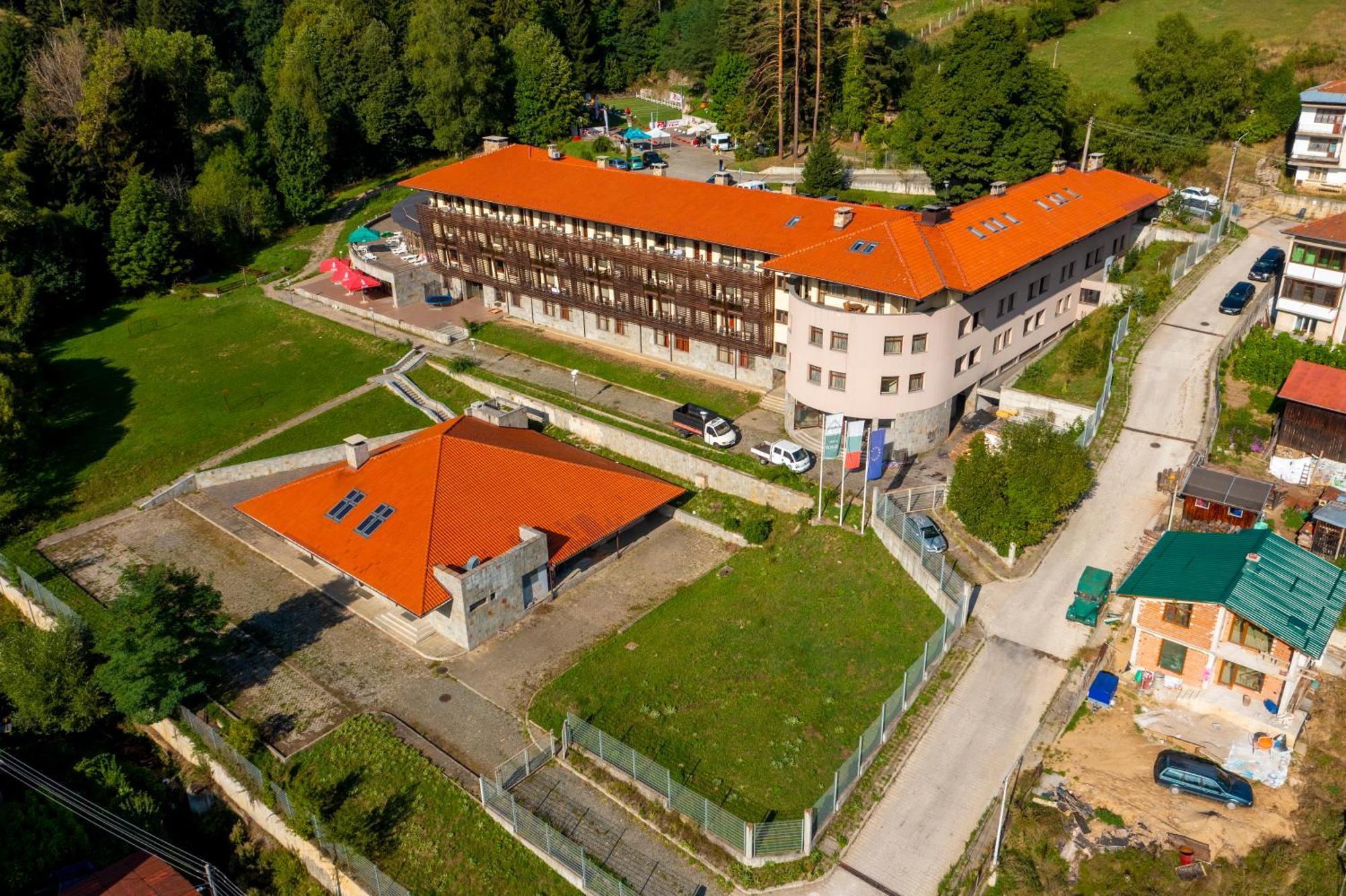Borika Hotel Чепеларе Экстерьер фото